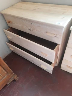 Chest of Drawers for Sale