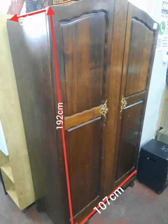 Antique 2 Door Wardrobe for R4250