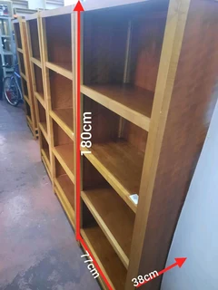 Bookshelves-Drexel-Heritage R2000