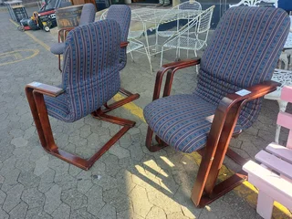 Office Chairs for R400 each!!!
