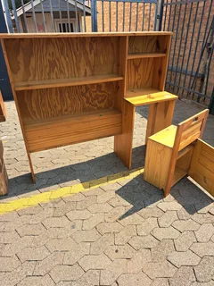 Single Headboard with Pullout Pedestal