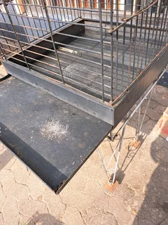 Parrot Cage for Sale R650