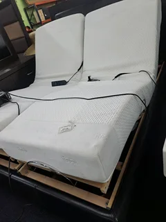 Slumberflex Bed with remotes for R31500