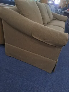 Couch-Drexel-Heritage-for R3250