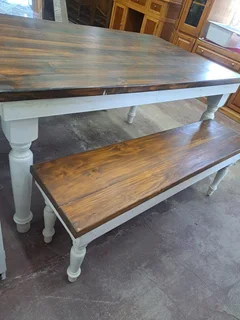 Dinning Table with Bench for R3000