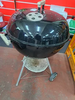 Weber Braai 57cm for R1500