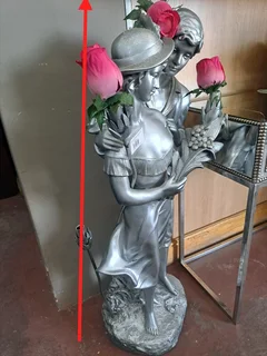 Statue for R950