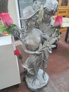 Statue for R950