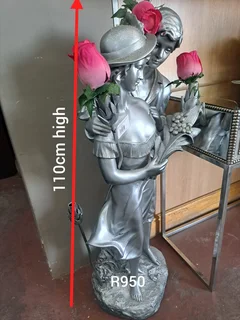 Statue for R950