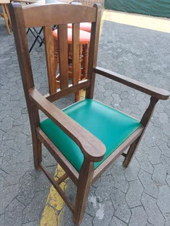 Antique Armrest Chair R650