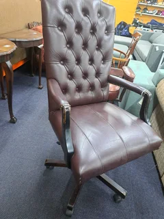 Chesterfield leather office chair for R4500