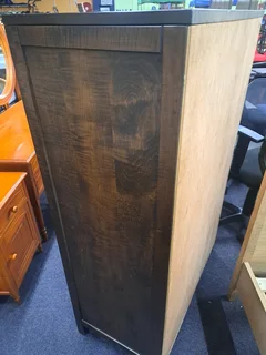 Chest of Drawers for R6000