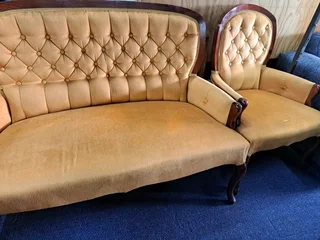 Queen Ann Antique Lounge Suite for Sale