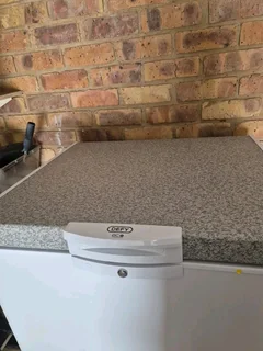 Defy Chest Freezer R2500