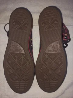 Converse Autumn Flowers Sneakers UK Size 8