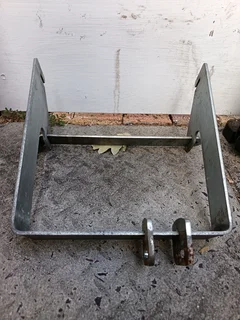 Motor gate metal guard