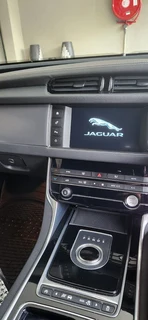 2018 Jaguar XF Sedan - 2.0d - PRICE REDUCED