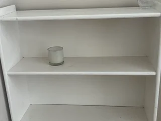 Bookshelve - Ad posted by Lindsey