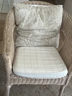 2 Whicker chairs