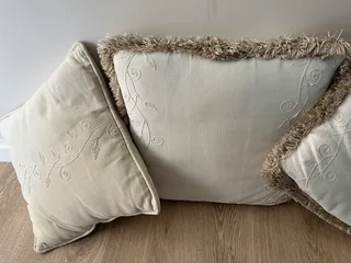 6 textured scatter cushions