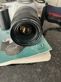 Canon Eos 300 Camera