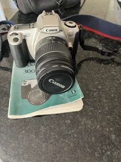 Canon Eos 300 Camera