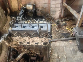 2019 Nissan Np300 Engine 2.5 Parts for sale