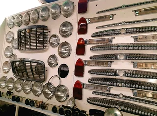 Jaguar XJ6 and Xj40 spares