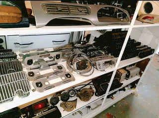 Jaguar XJ6 and Xj40 spares