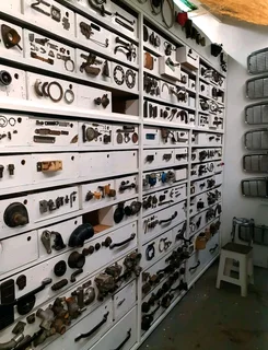 Jaguar XJ6 and Xj40 spares