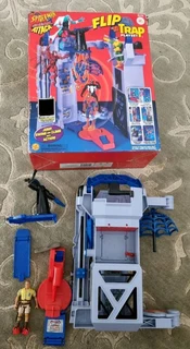 1998 spider man toybiz sneak attack flip &#39;n trap set