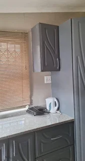 2 bedroom house to rent in Umlazi D section opposite Metro police station