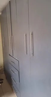 2 bedroom house to rent in Umlazi D section opposite Metro police station