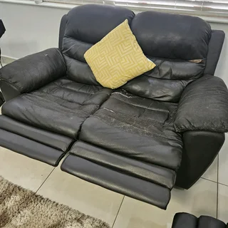 3 PCE Leather Lounge Suite - 5 Action