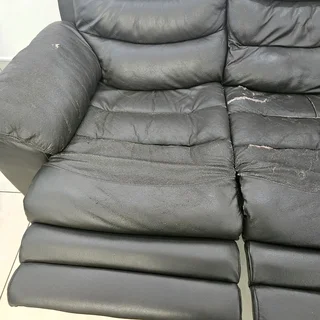 3 PCE Leather Lounge Suite - 5 Action