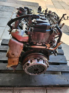 Nissan Np300 2.5td (Yd25) Engine Available