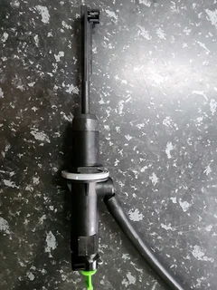 Nissan Np200  Clutch Master cylinder