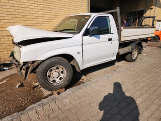 Colt 2.0i Breaking for spares