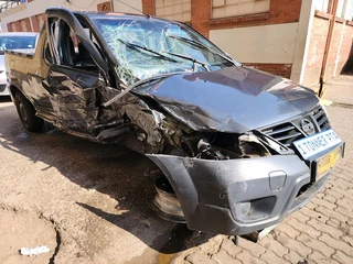 Nissan Np200 1.6 8v Stripping for spares