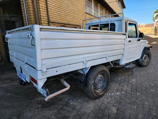 Mahindra Bolero 2.5td (Nef) breaking for spares