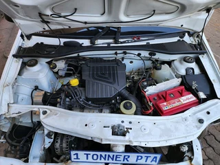 2020 Np200 1.6 8v code 2 breaking for spares