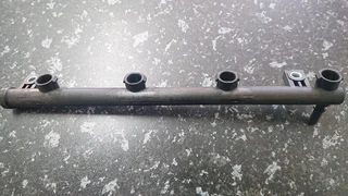 Nissan Np200 1.6i Feul rails