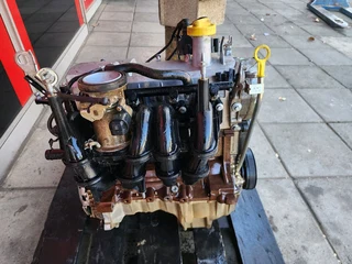 Nissan Np200 1.6 8v engine availble