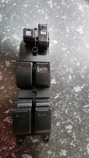 Hilux Kzte Window switch