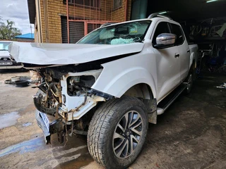 Nissan navara D23 (Ys23) breaking for spares