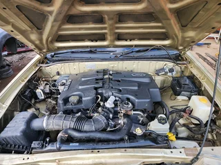 Ford Ranger 4.0i Auto breaking for spares