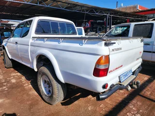 Mitsubishi Colt 2.8td breaking for spares