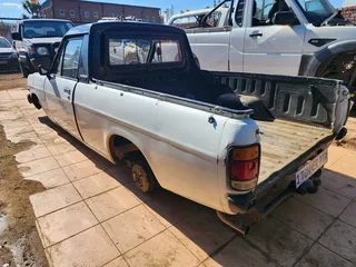 Nissan 1400 breaking for spares