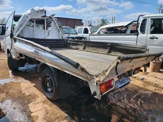 Hyundai H100 2.6d ( D4bb) Breaking for spares