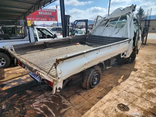 Hyundai H100 2.6d ( D4bb) Breaking for spares